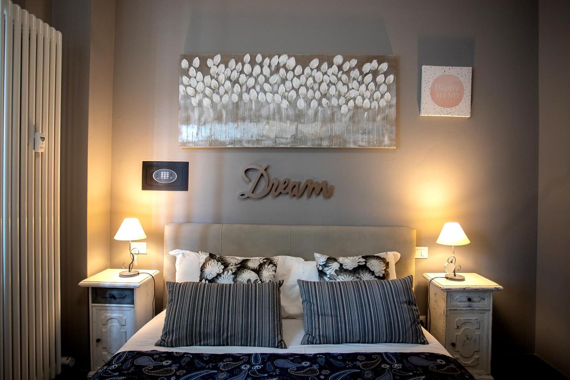 Happy Home Bo Centro Free Private Parking Bologna Ngoại thất bức ảnh