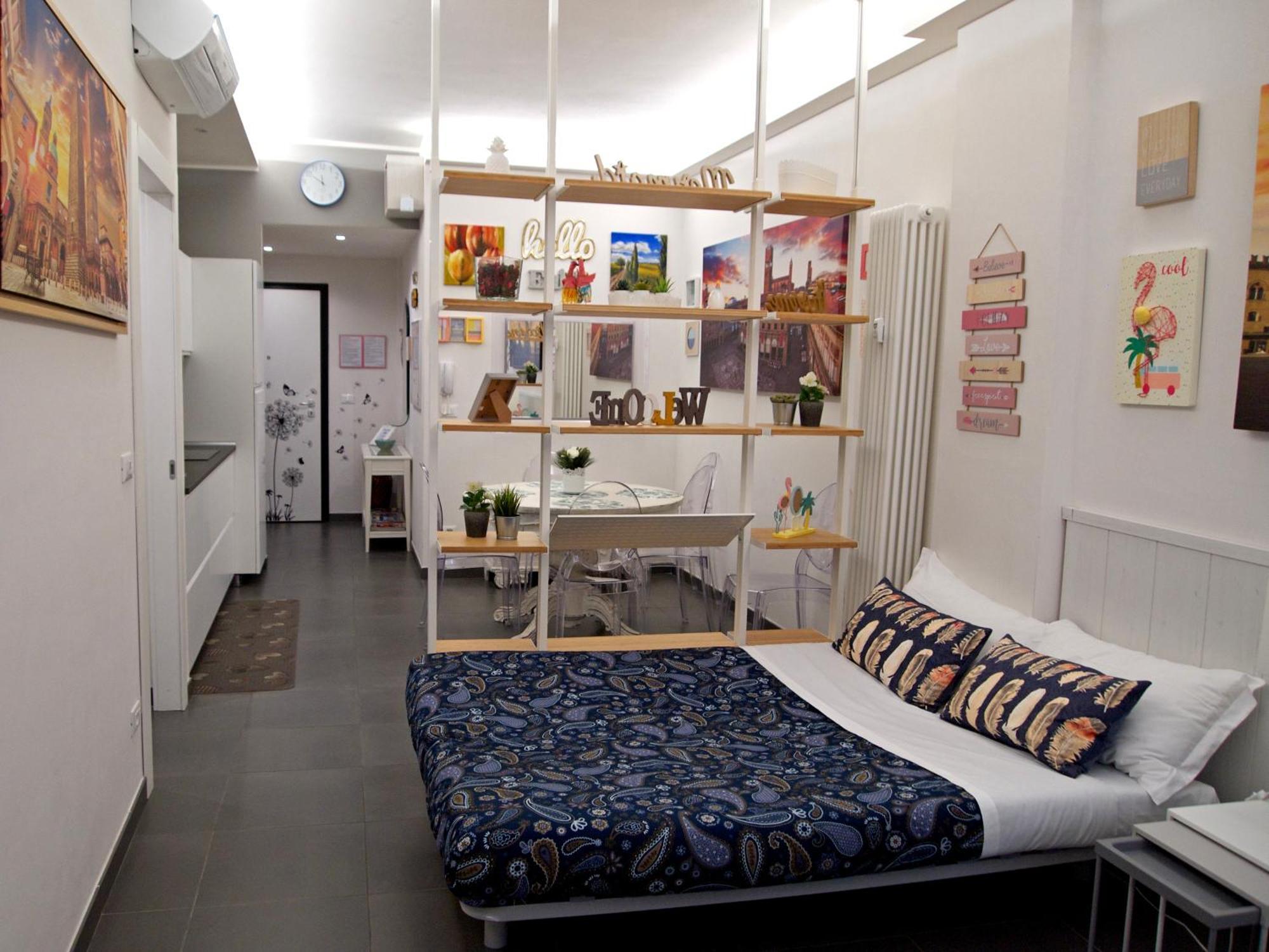 Happy Home Bo Centro Free Private Parking Bologna Ngoại thất bức ảnh