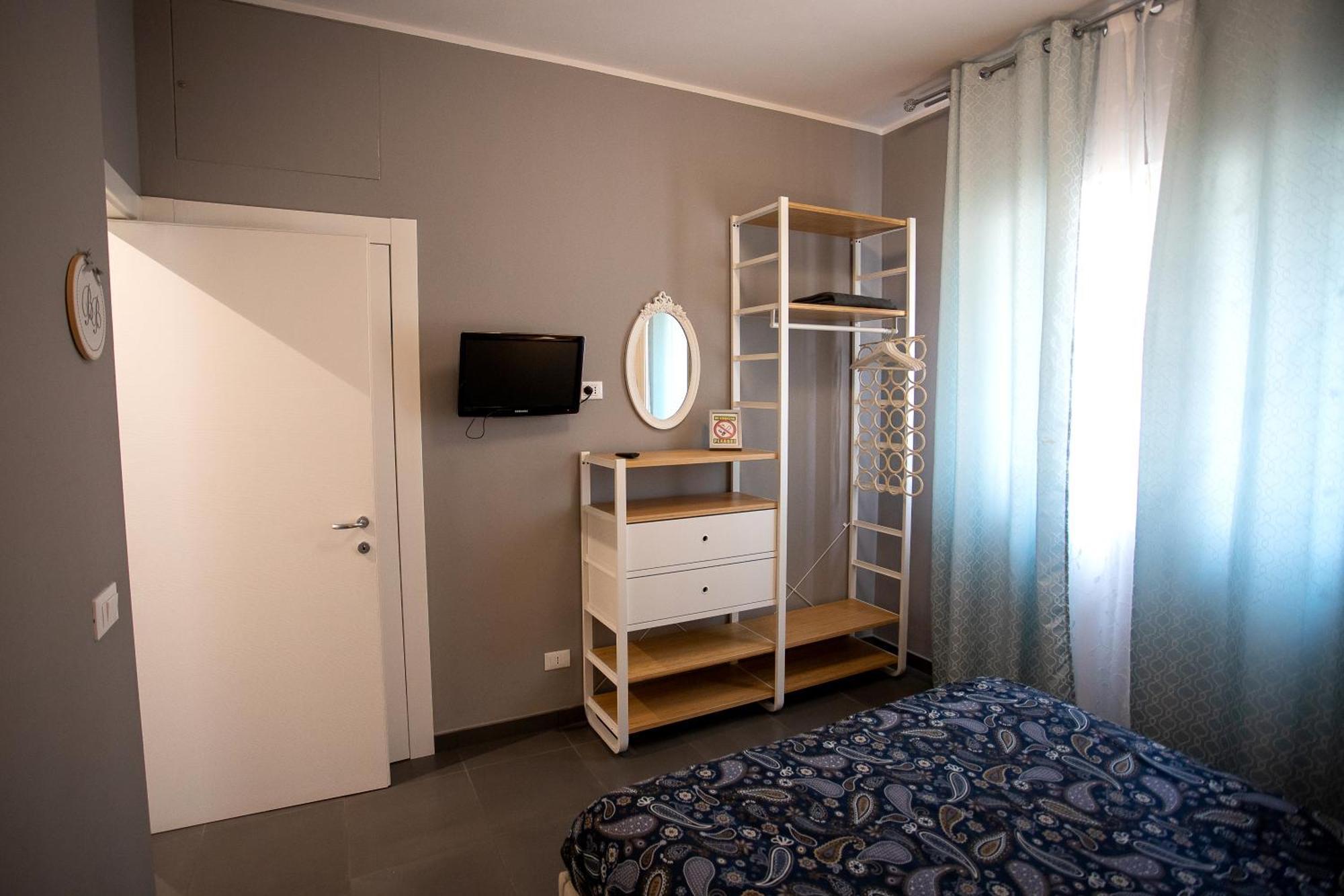 Happy Home Bo Centro Free Private Parking Bologna Ngoại thất bức ảnh